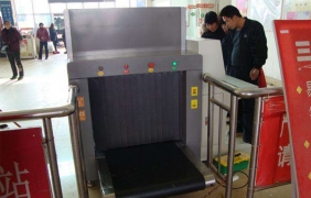 經常過X光安檢機對人體安全嗎？